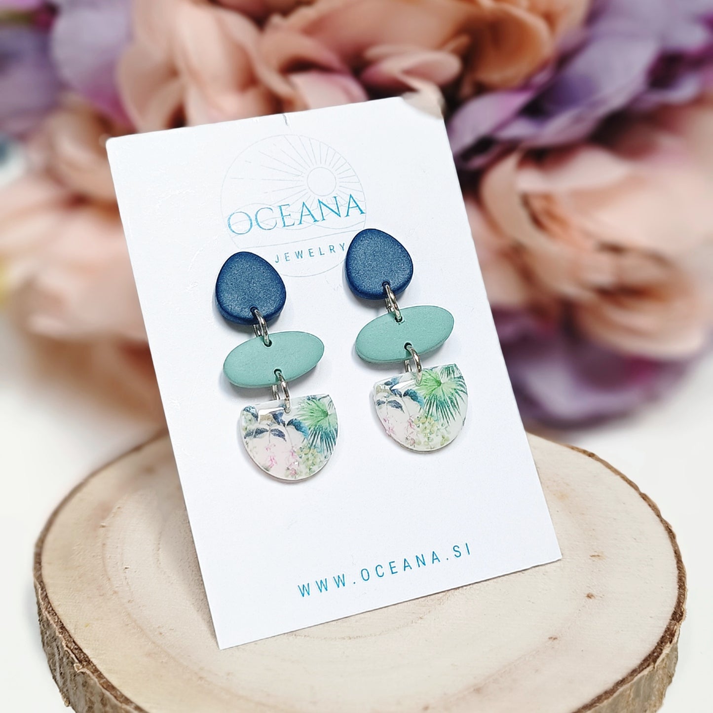 Tropical dangles