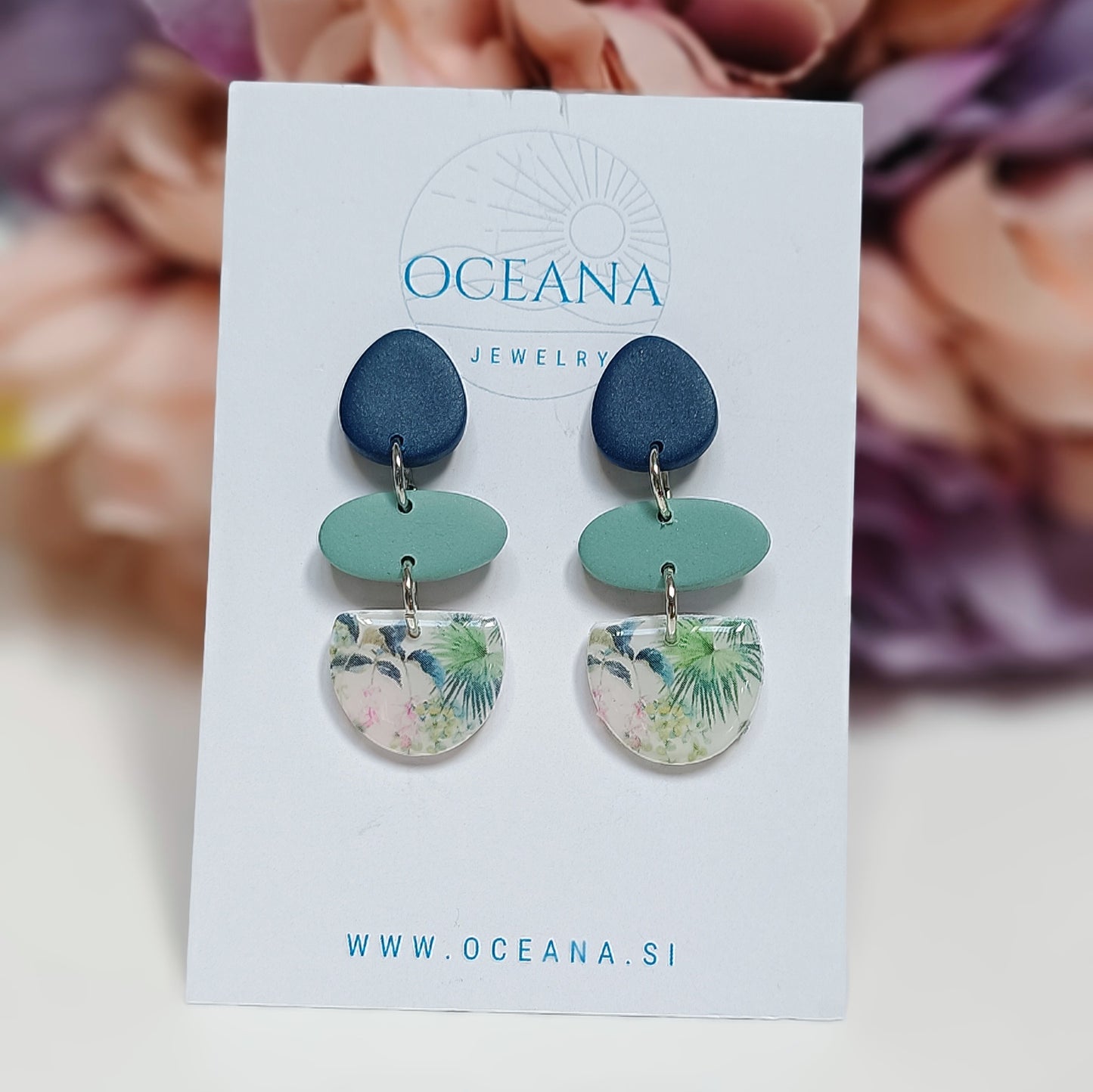 Tropical dangles