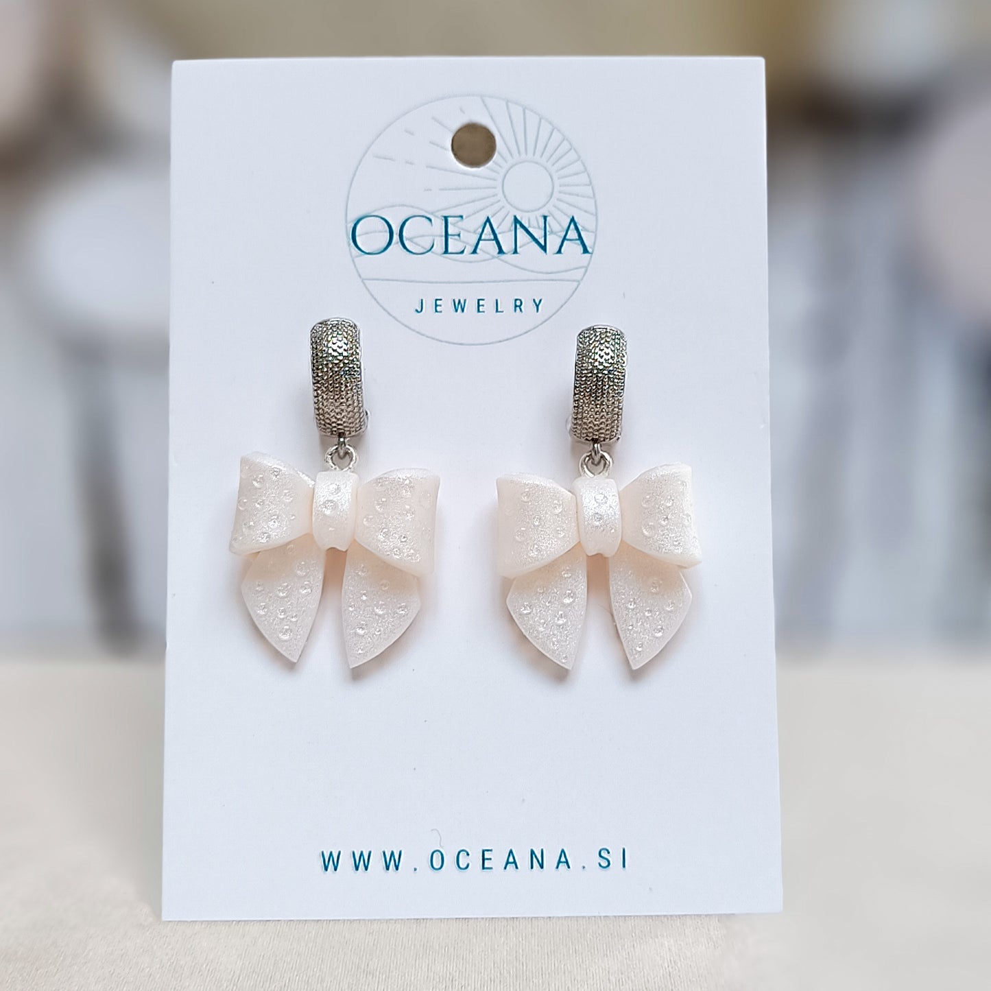 Bows & Hearts 5
