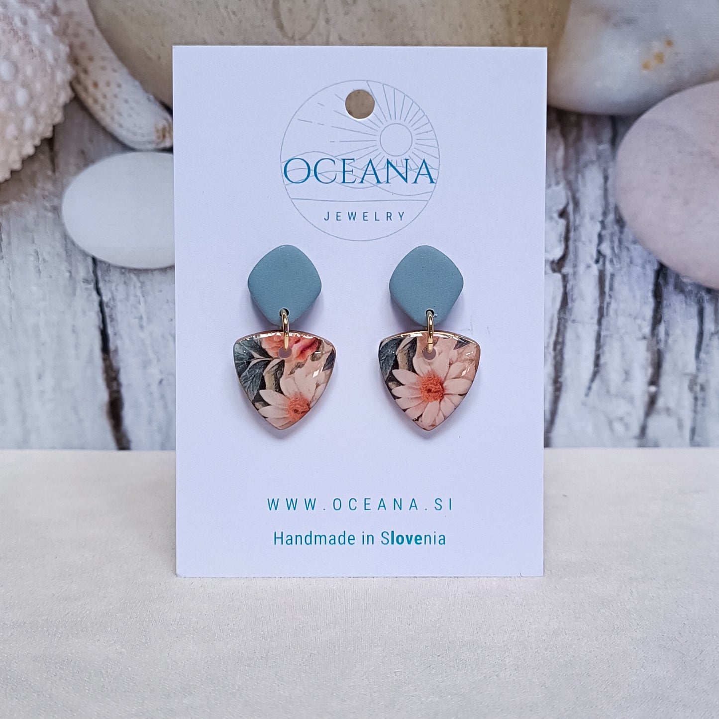 Ear Candy 27