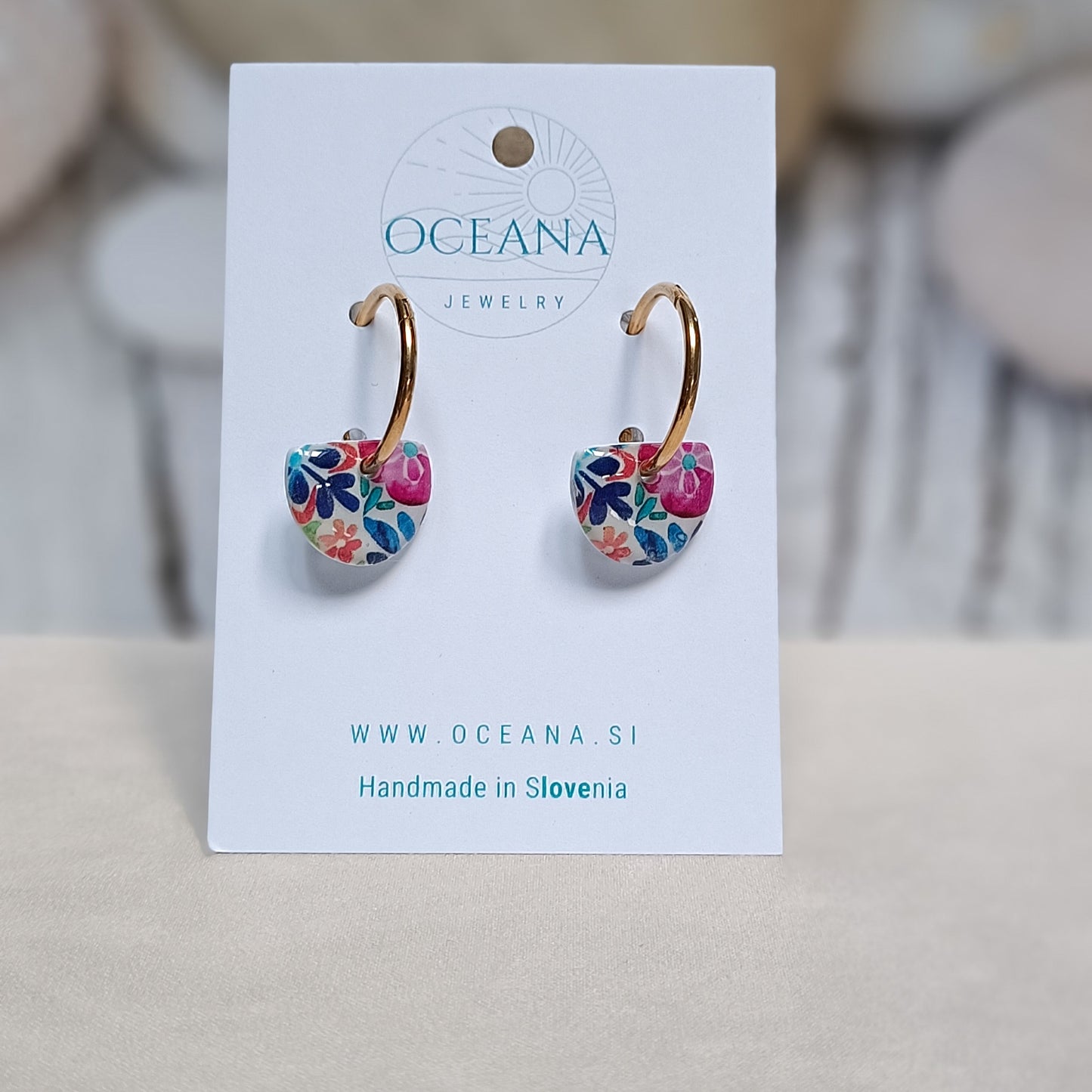 Ear Candy 32