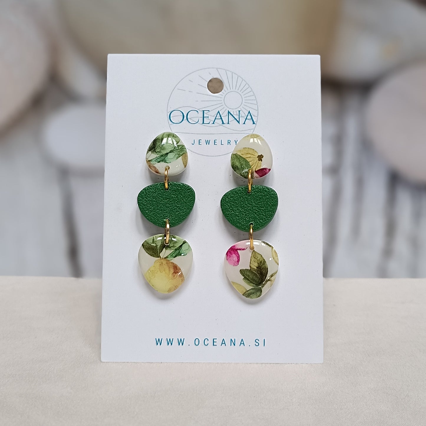 Ear Candy 41