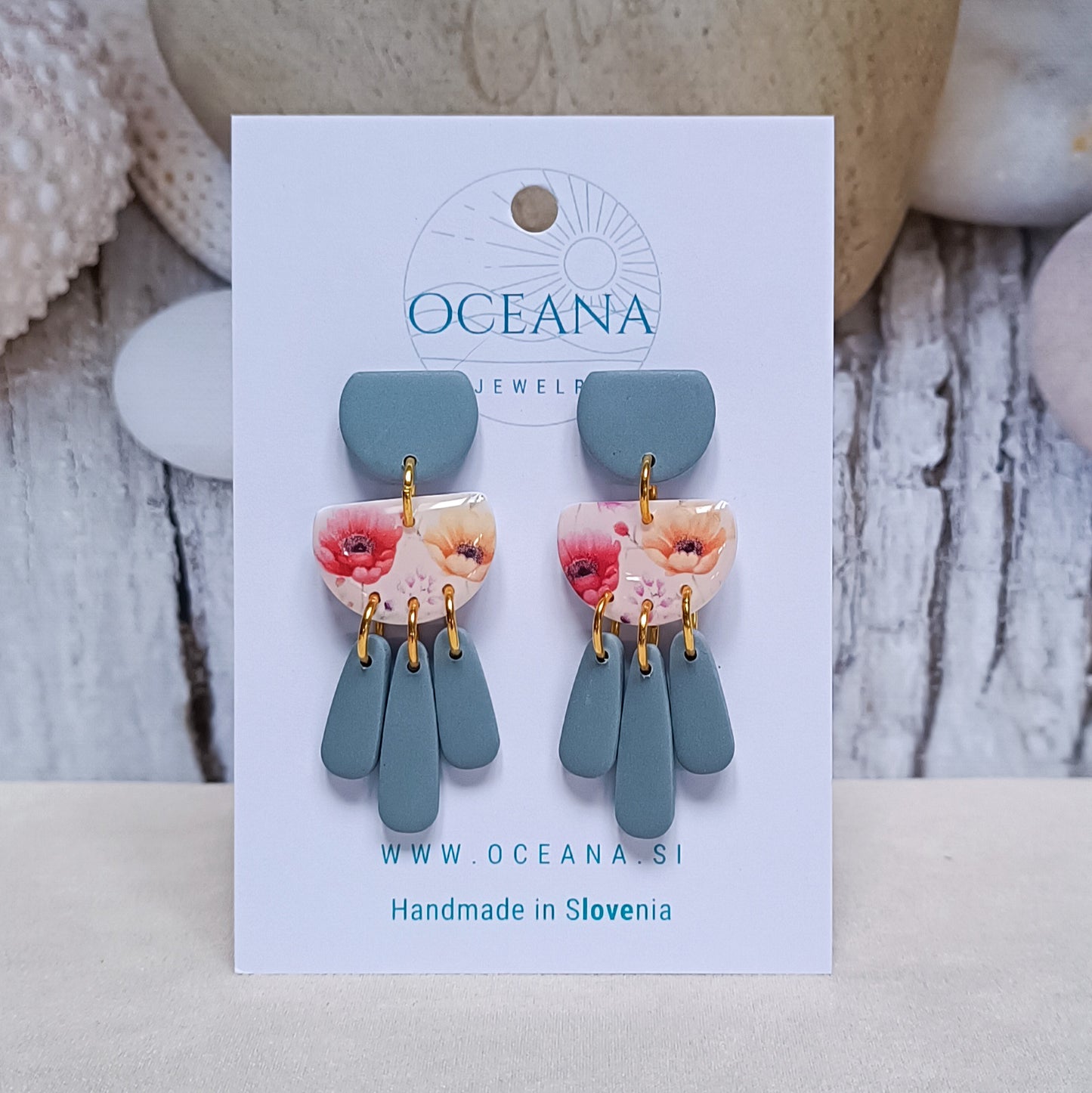 Ear Candy 44