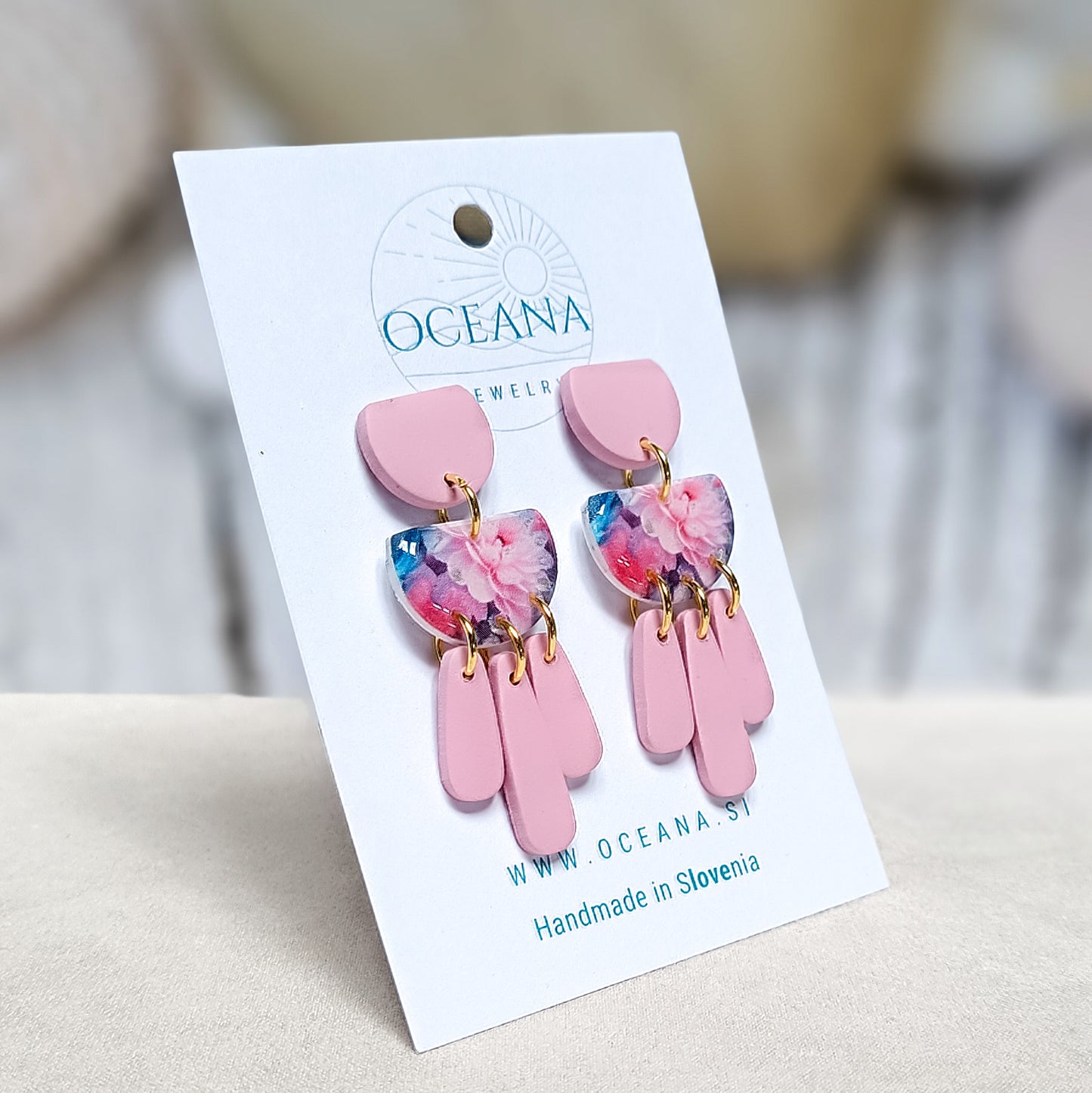 Ear Candy 52