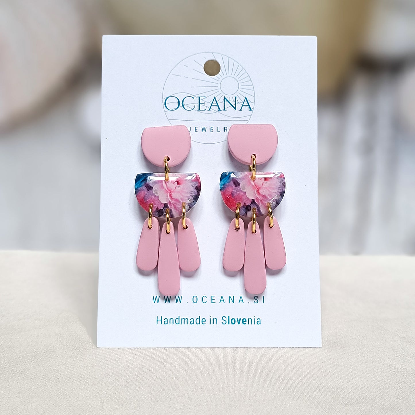 Ear Candy 52