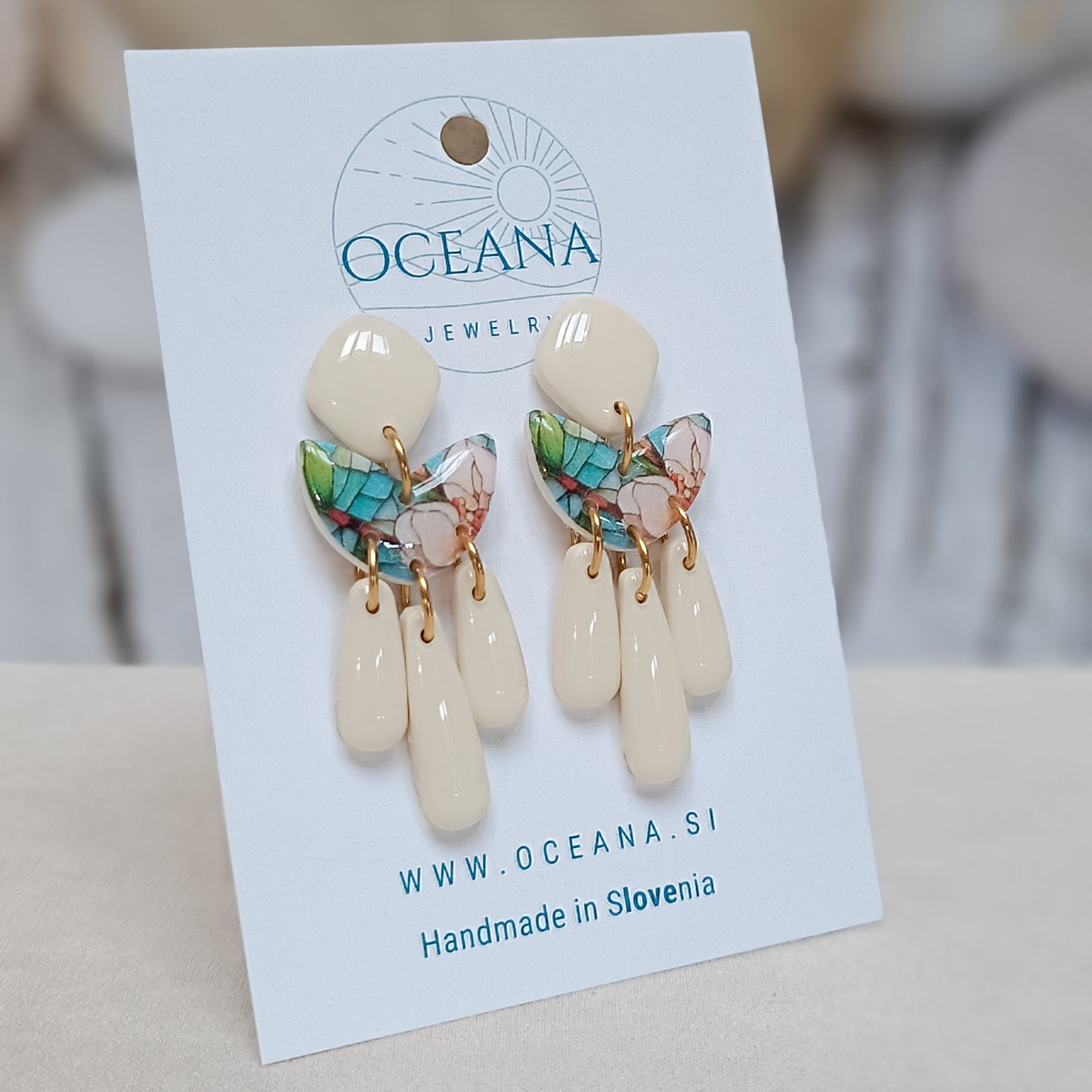 Ear Candy 104