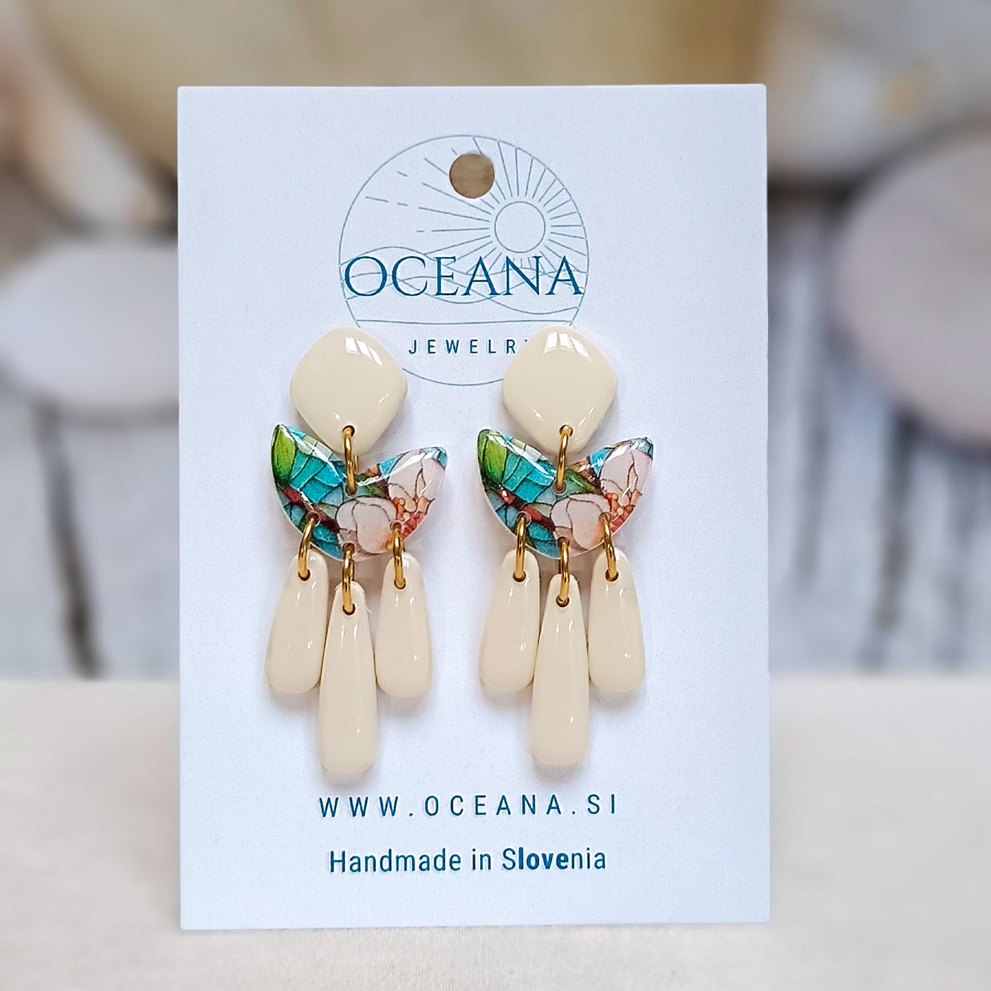 Ear Candy 104