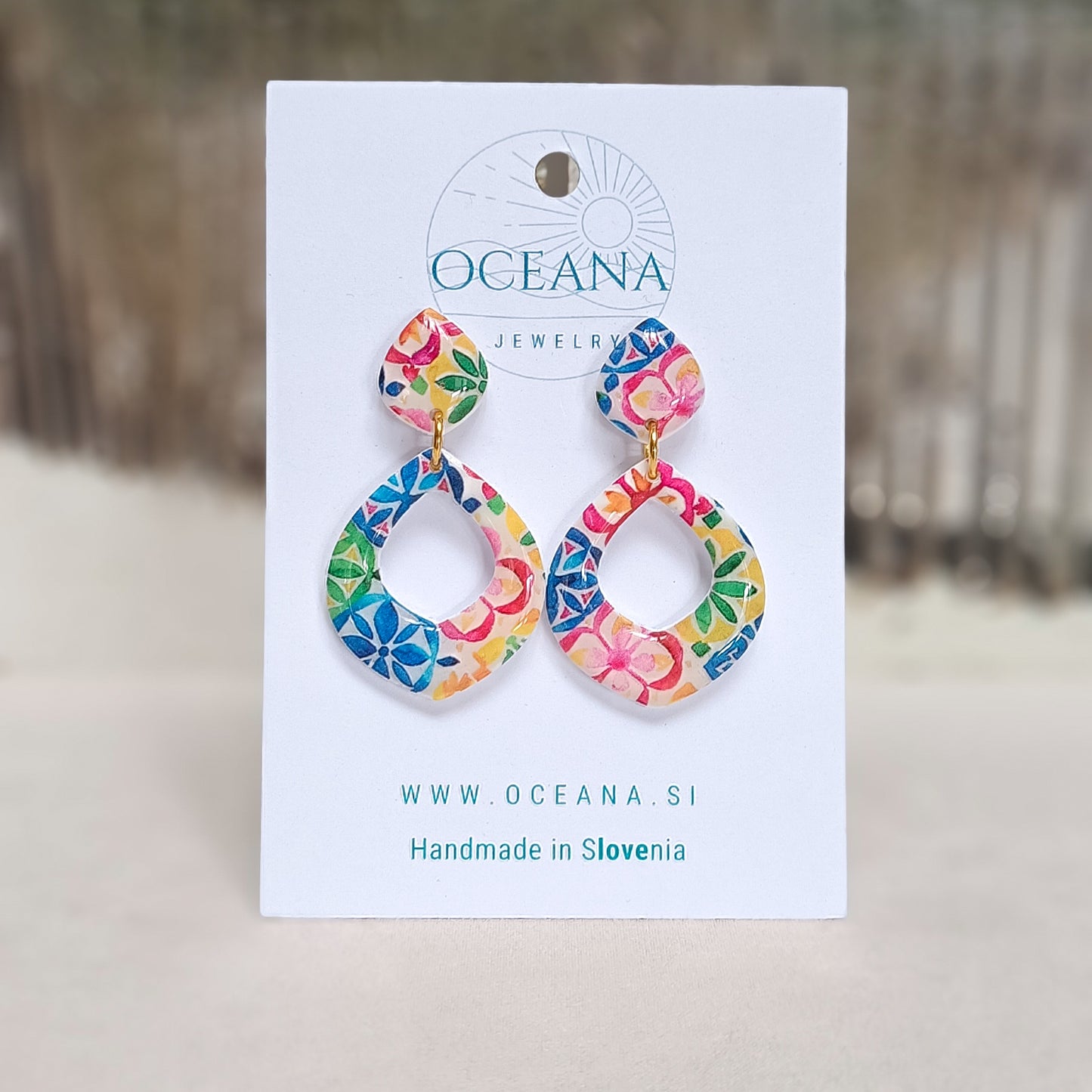 Ear Candy 215