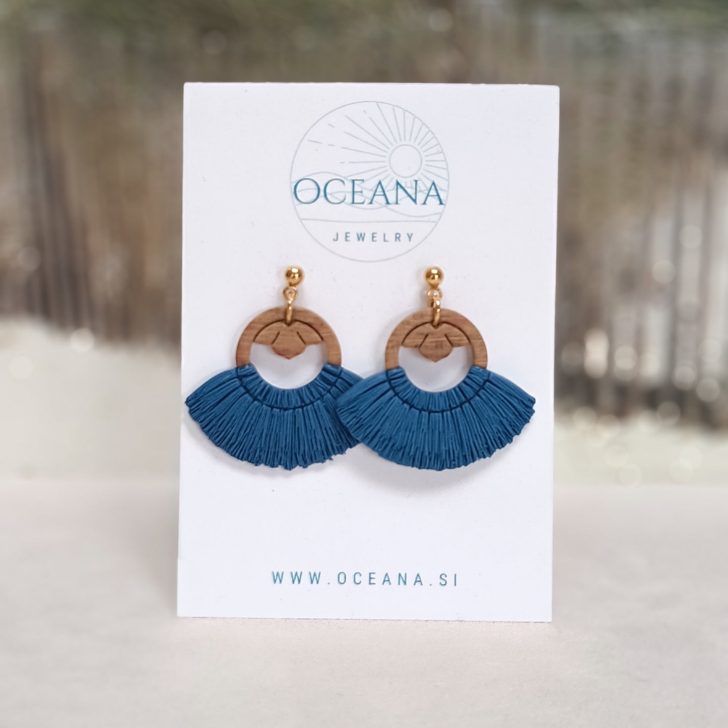 Ear Candy 210