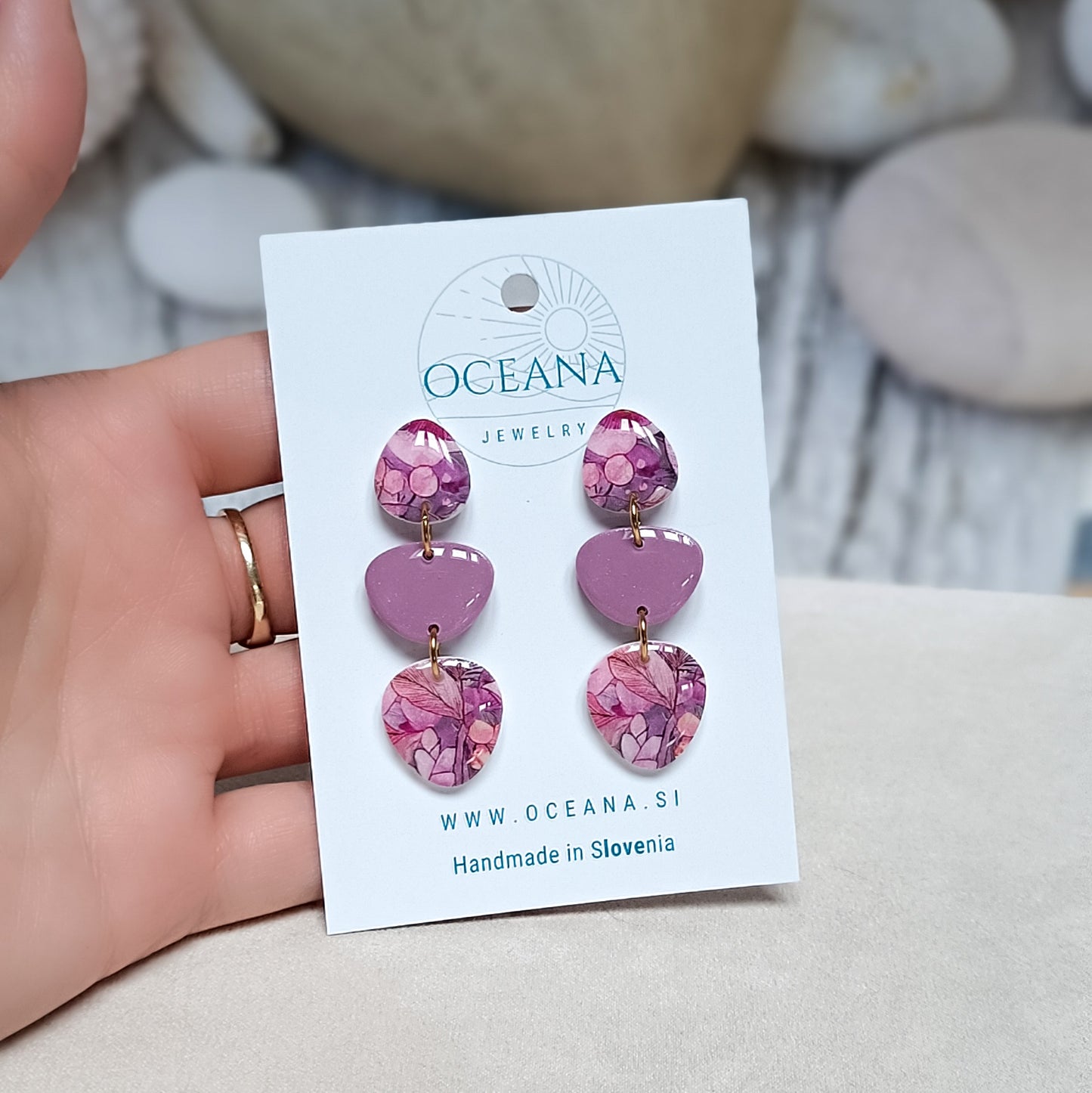 Ear Candy 252
