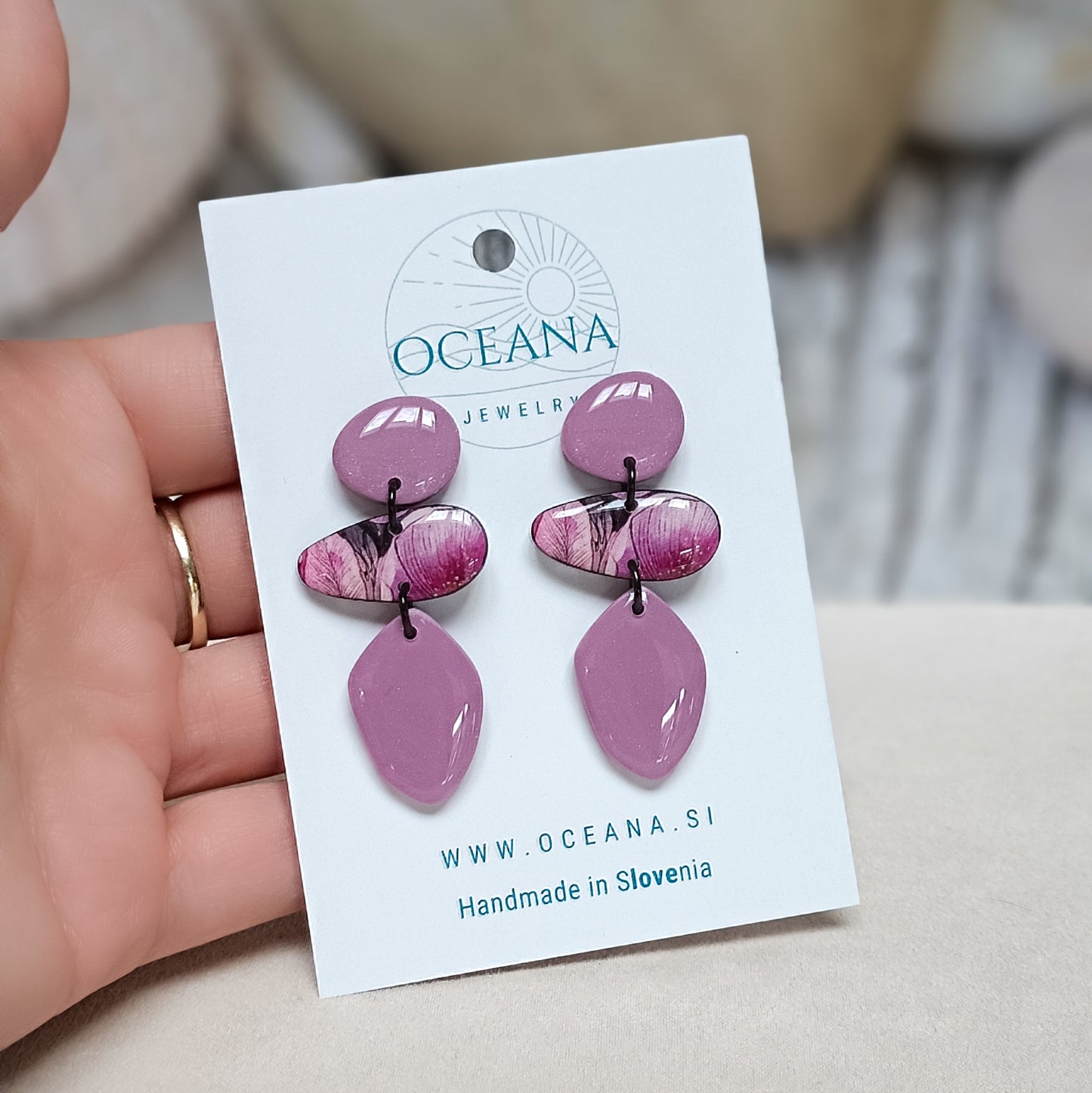 Ear Candy 253
