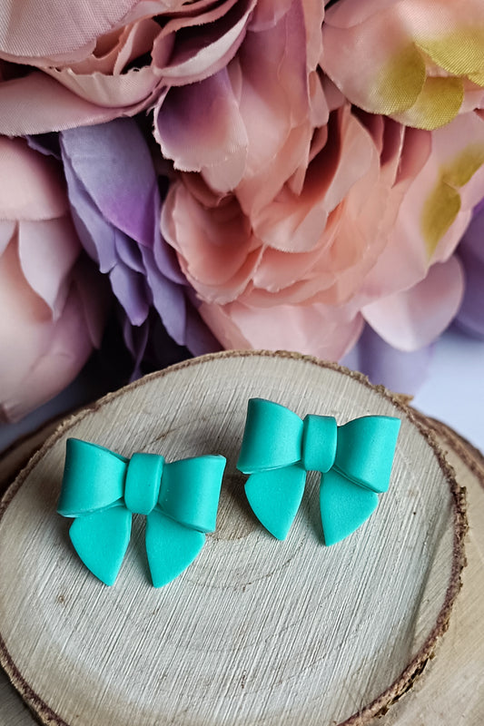 Turquoise bows