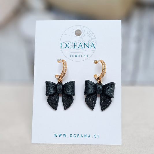 Bows & Hearts 9