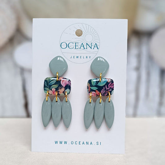 Ear Candy 8