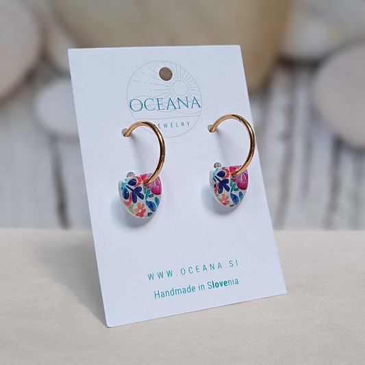Ear Candy 32