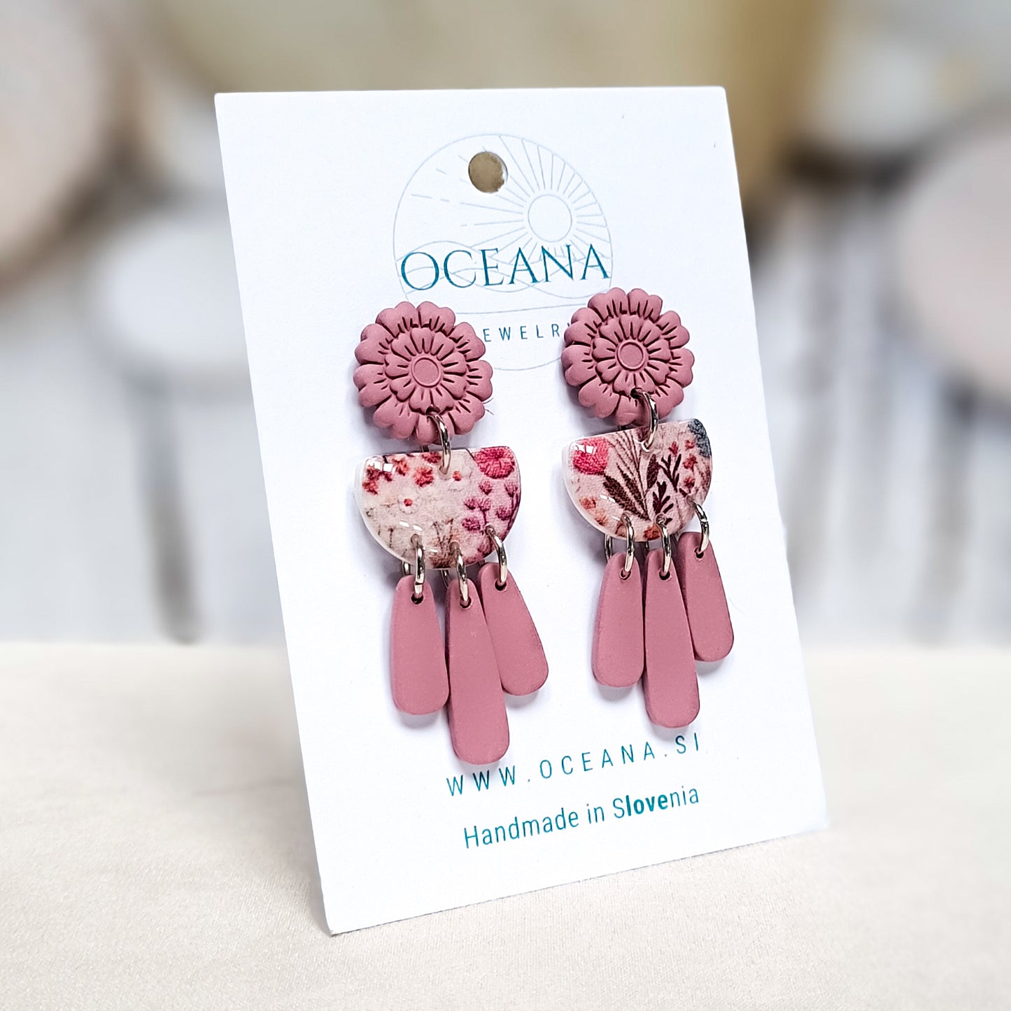 Ear Candy 73