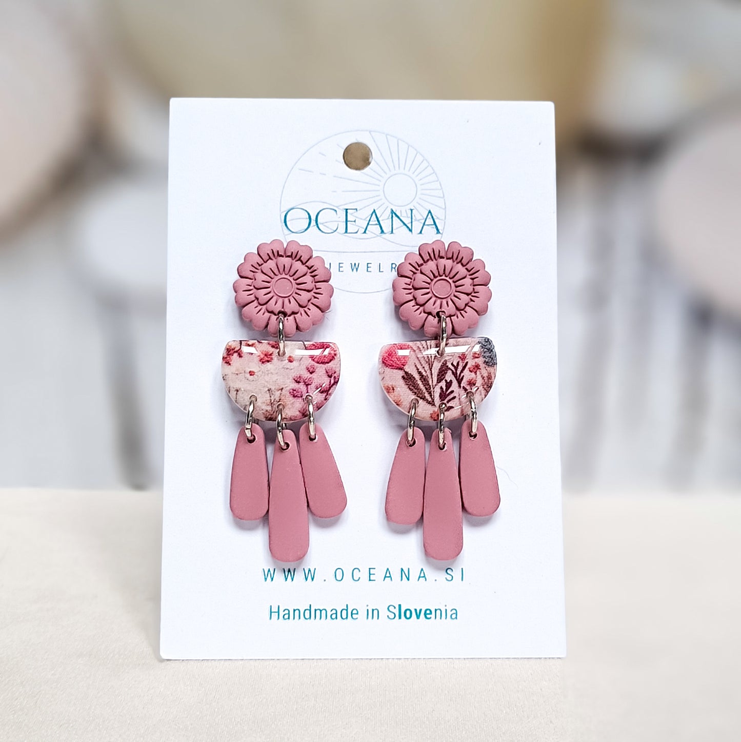 Ear Candy 73