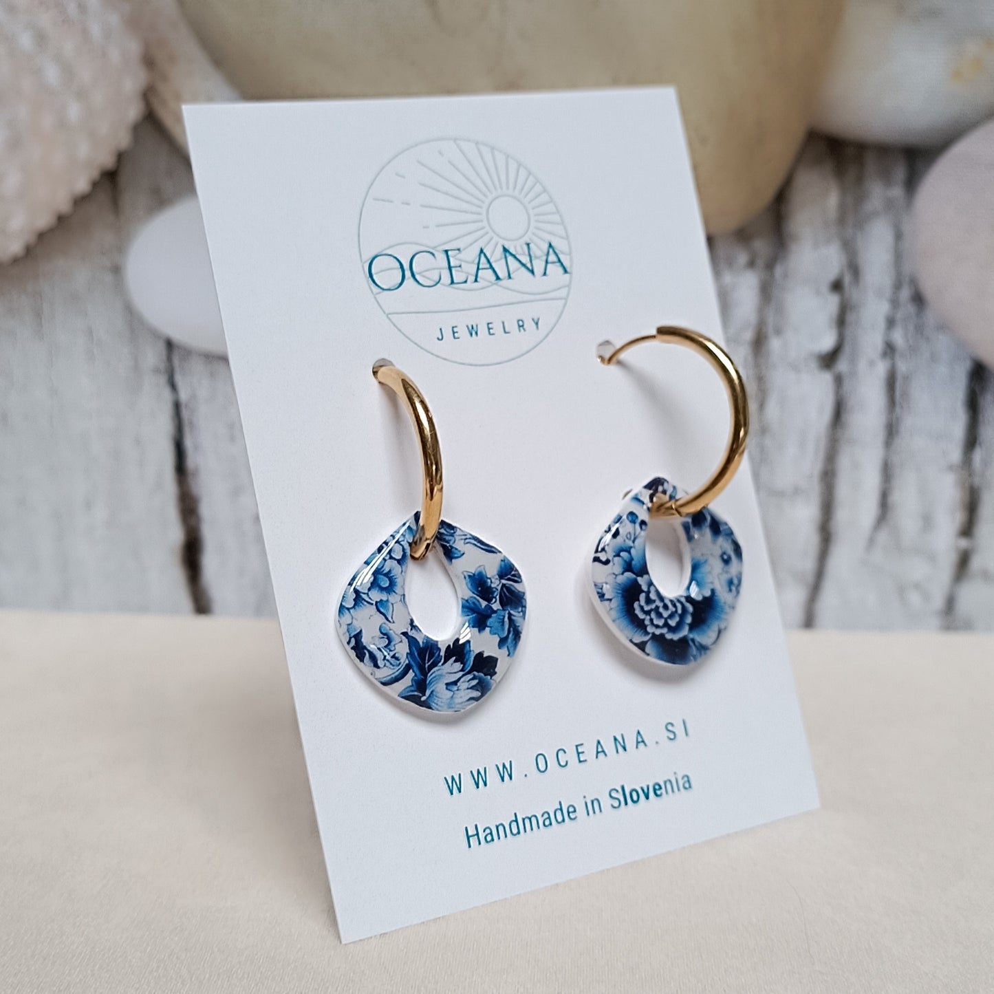 Ear Candy 232