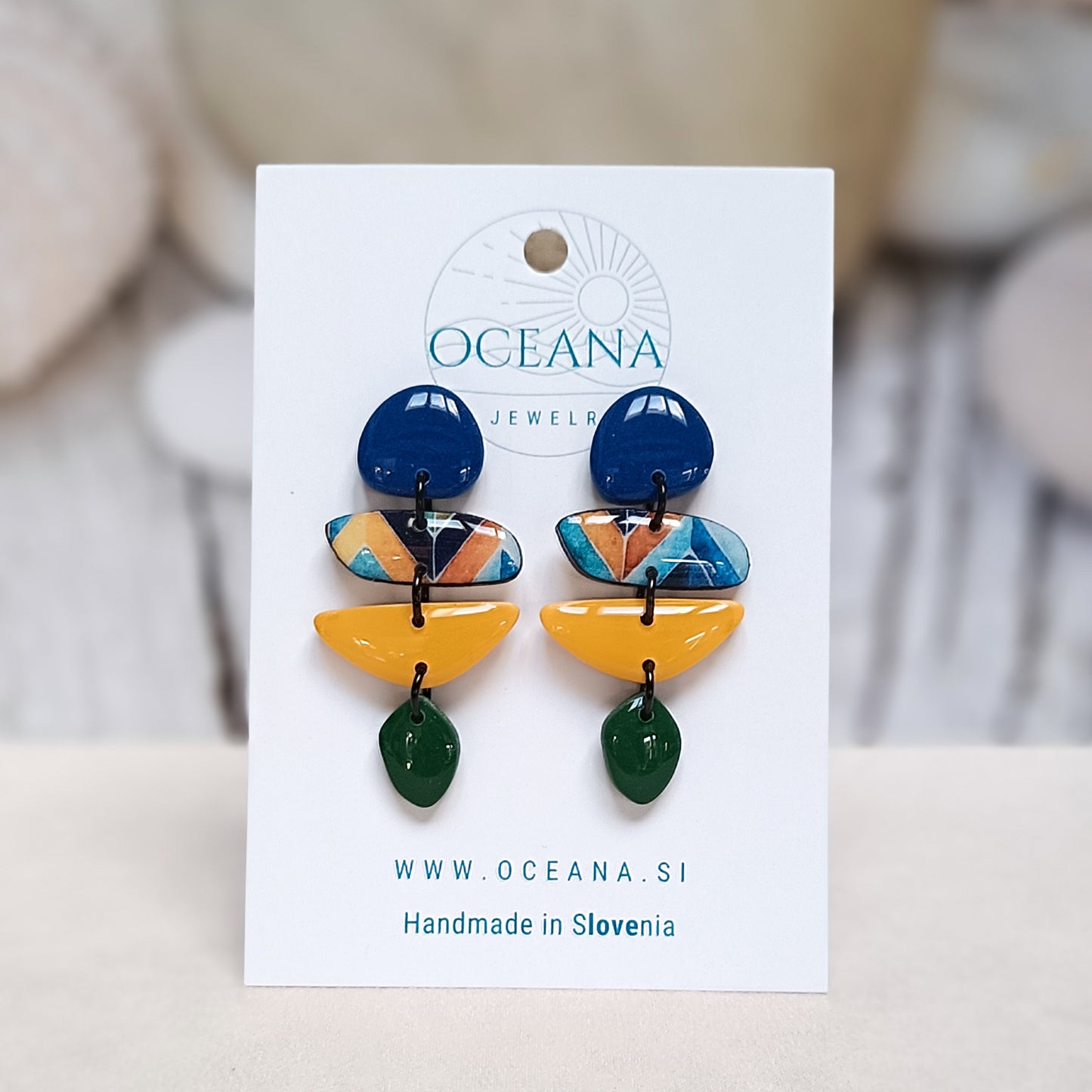 Ear Candy 258