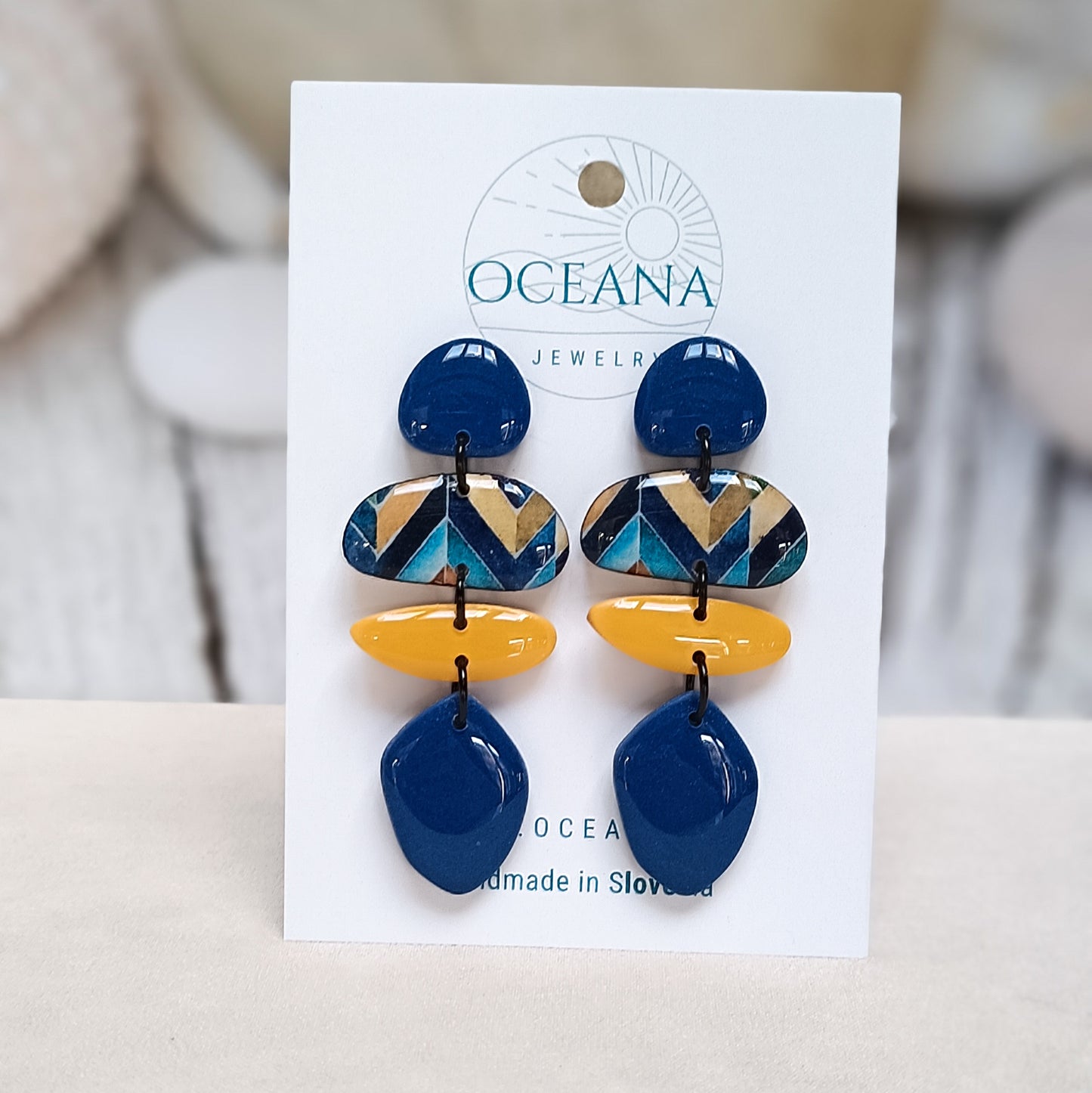 Ear Candy 264