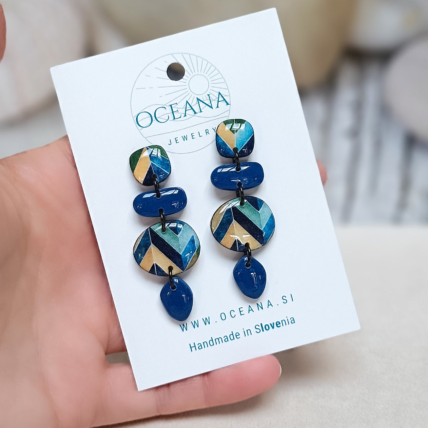 Ear Candy 262