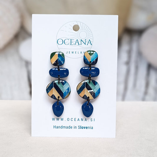 Ear Candy 262