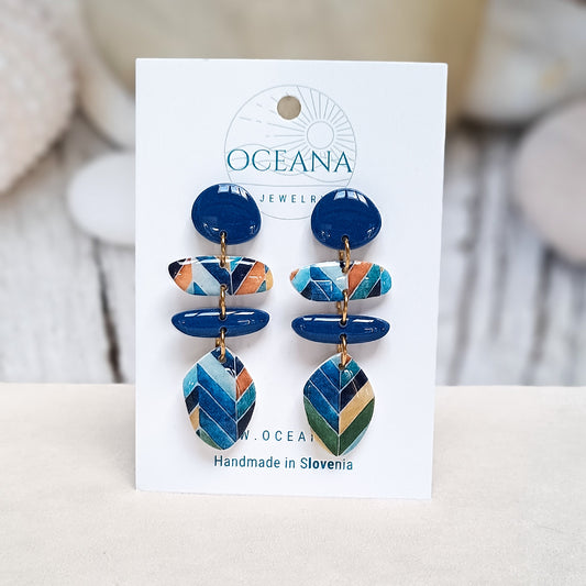 Ear Candy 261